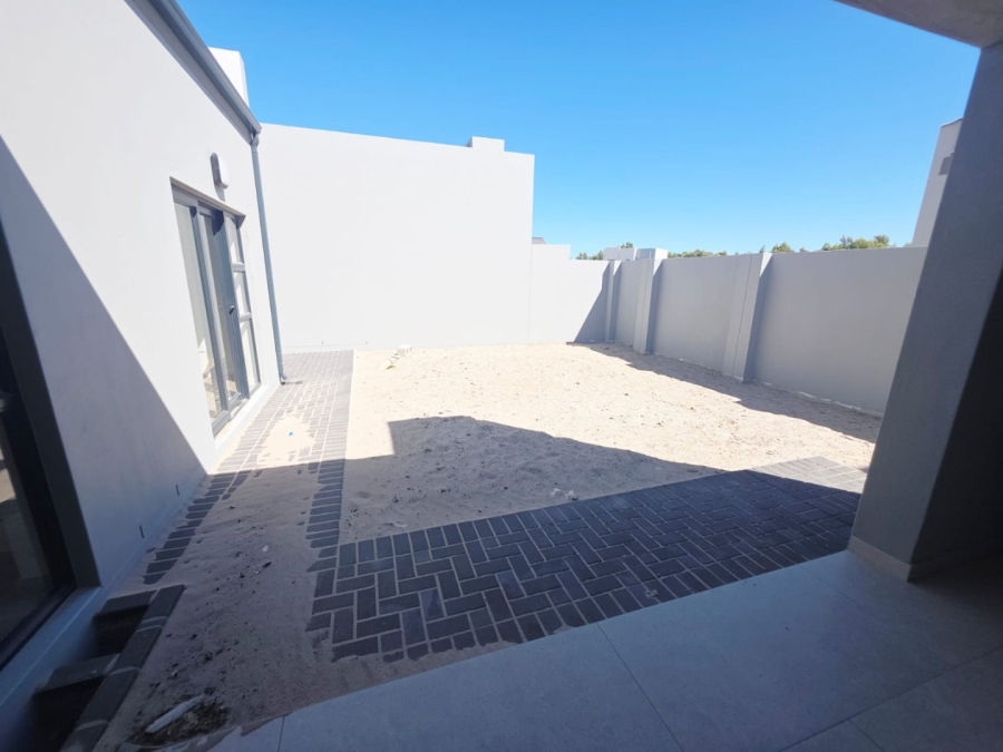 4 Bedroom Property for Sale in Sandown Western Cape